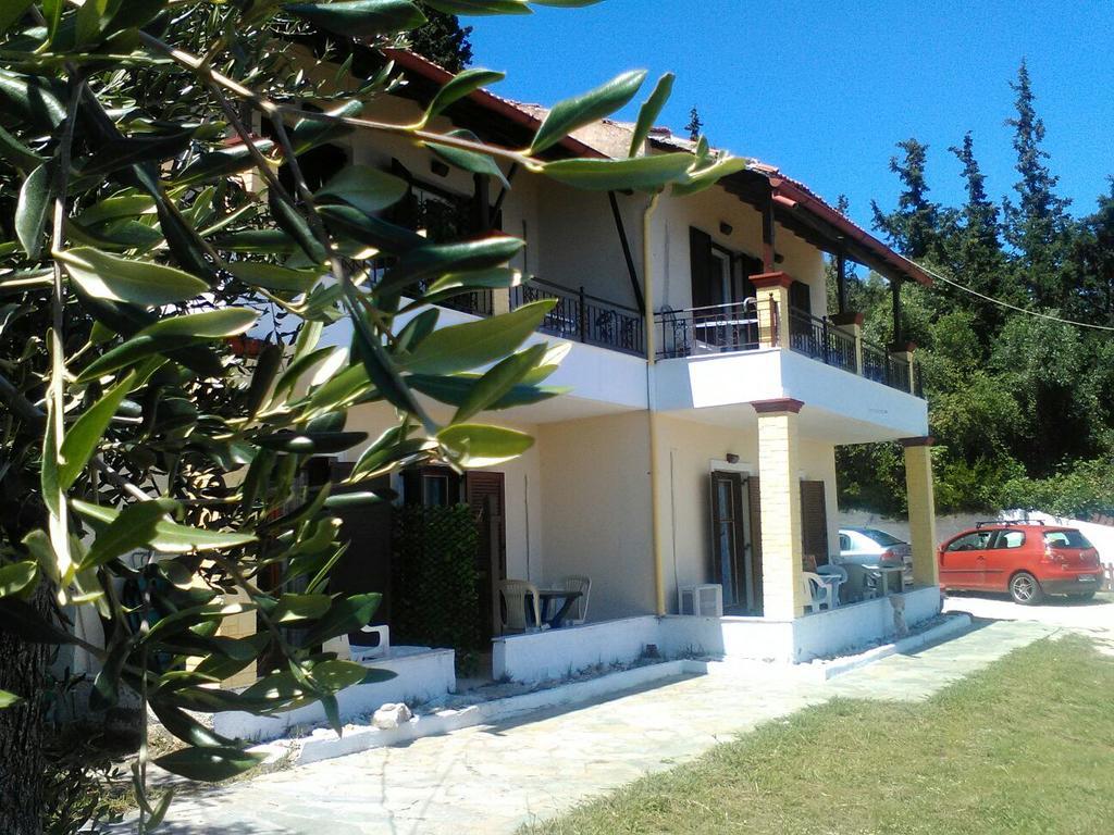 Sol E Mar Sea Side View Guesthouse Perama  Exteriör bild